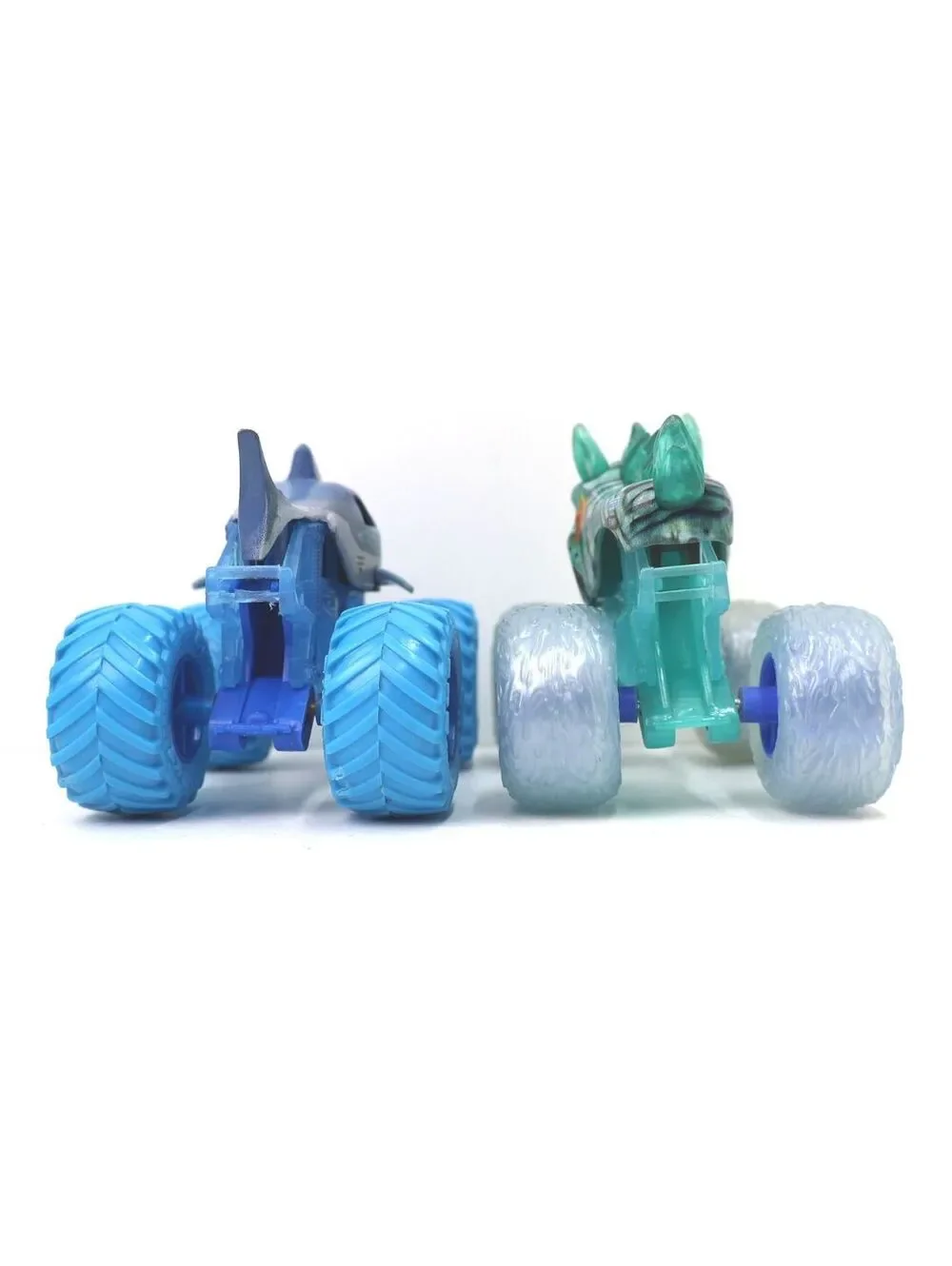 Hot Wheels Monster Trucks Diecast Toy Set - Shark and Dragon 2023-2024